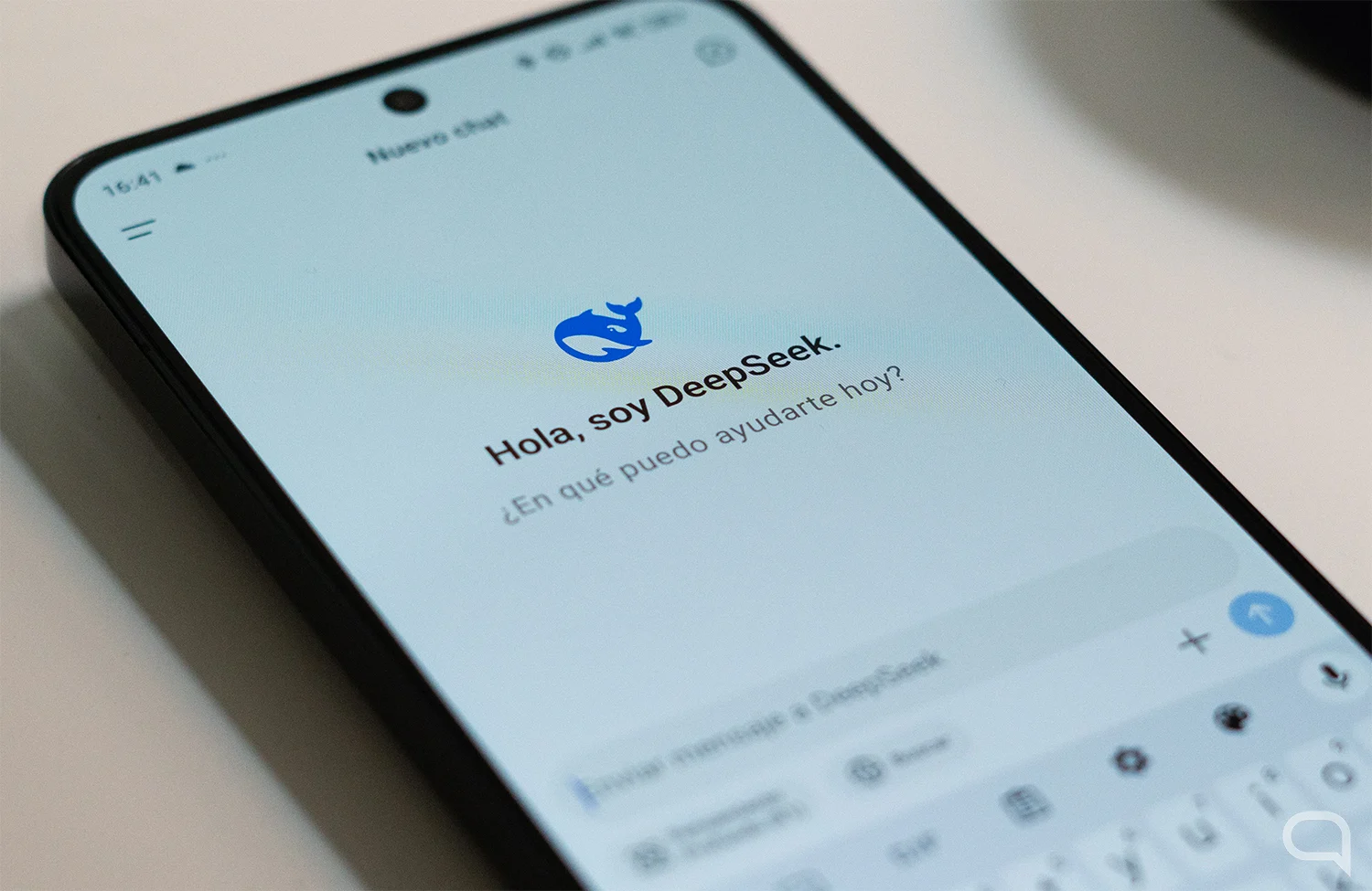 DeepSeek es acusada de hacer trampa