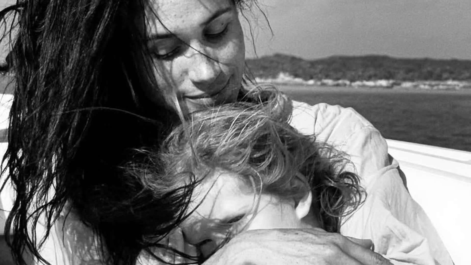 Meghan Markle sorprende con una imagen inédita de su hija Lili