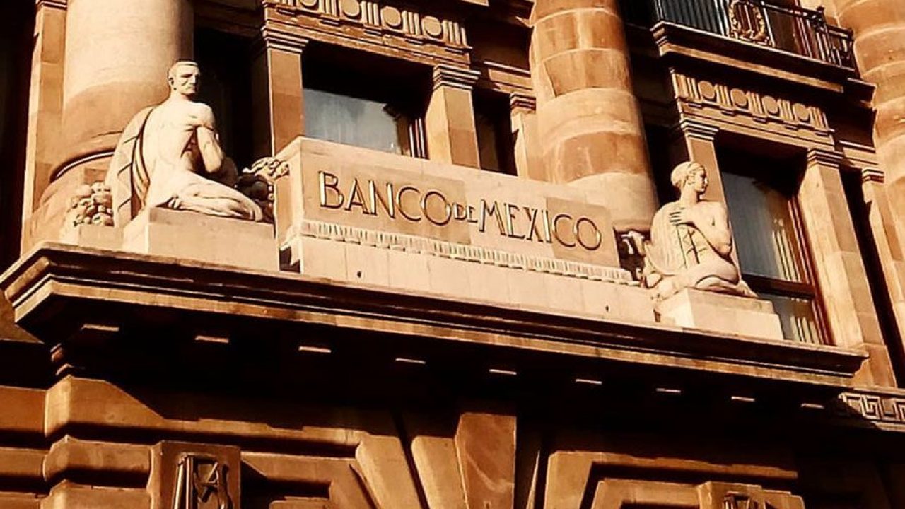 Banxico recorta su tasa de interés en medio punto porcentual