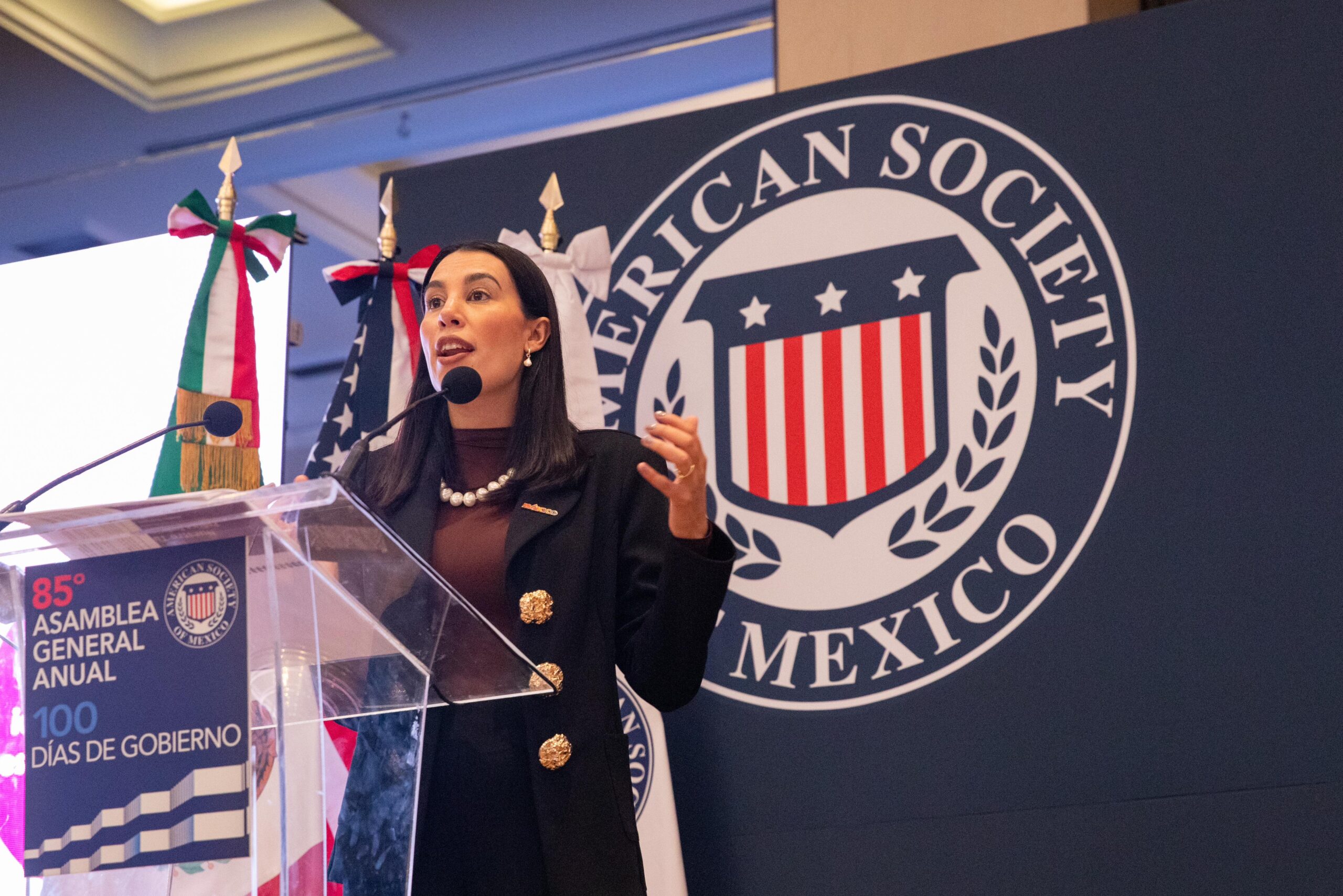 Josefina Rodríguez presenta ante la American Society of Mexico plan de turismo nacional 