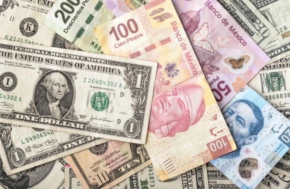 Peso repunta tras datos económicos de EU