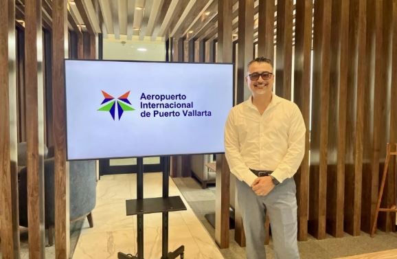 Aeropuerto Internacional de Puerto Vallarta se prepara para recibir turismo