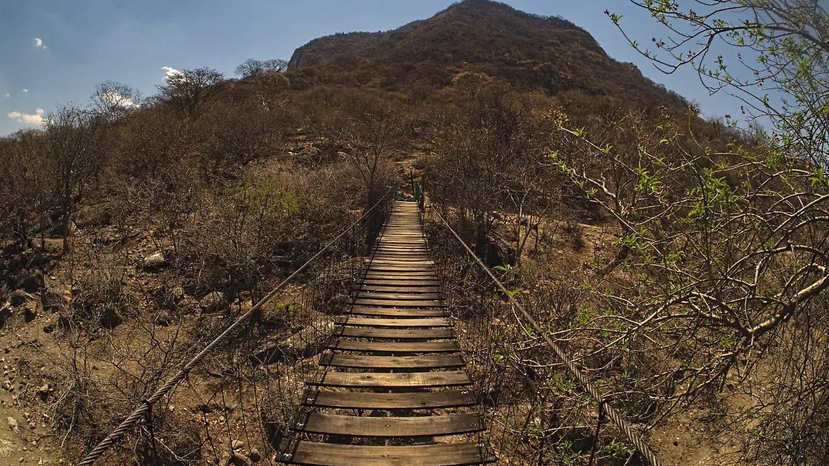 Destacan turismo de aventura y deporte en el Cerro del Chumil