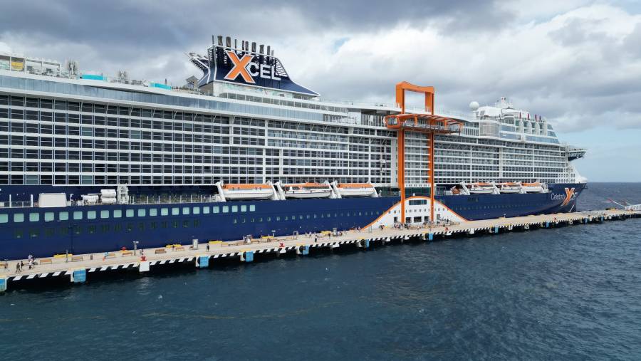 Cozumel recibe al crucero Celebrity Xcel en su primera escala internacional