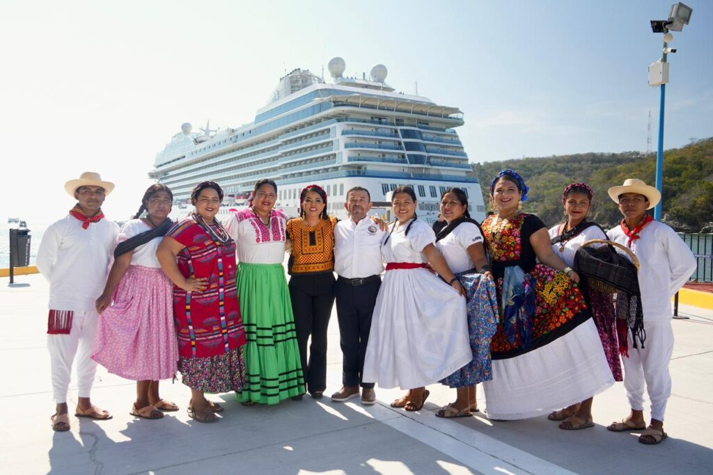 Estima Sectur Oaxaca derrama de 1.3 mdp con arribo de crucero Oceanía Vista a Huatulco