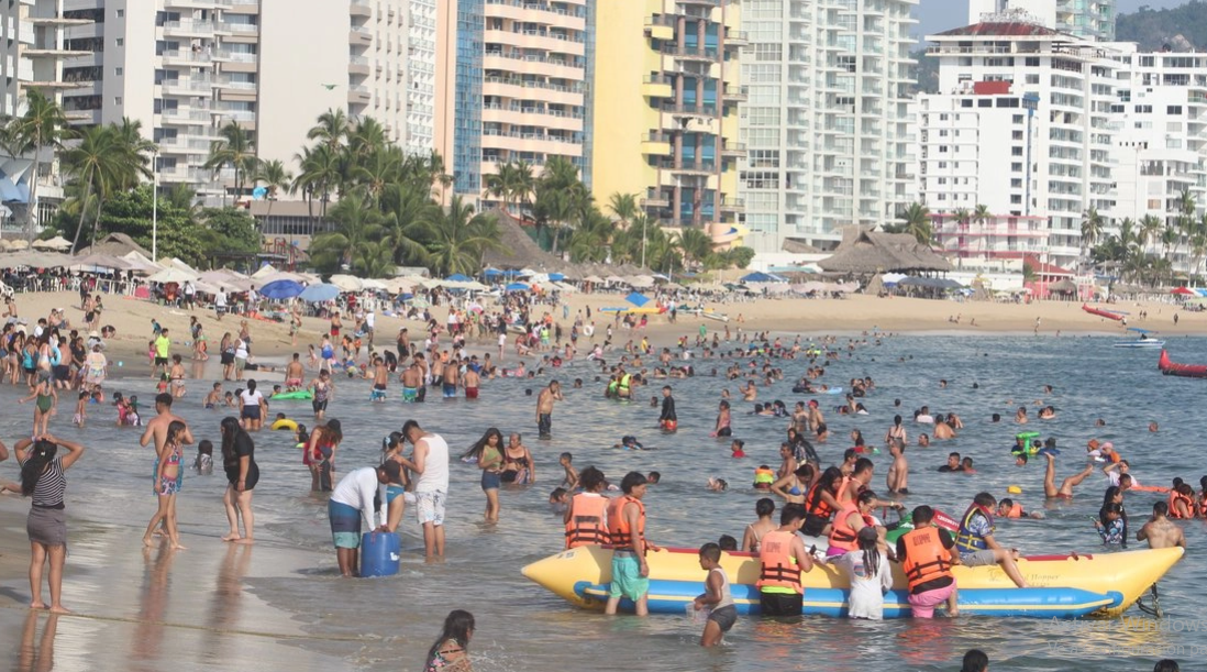 Acapulco roza el lleno total y vive un auge turístico al cierre de noviembre