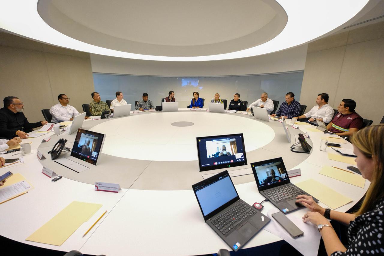 Avanzan acuerdos para mejorar la experiencia en el Aeropuerto Internacional de Cancún: Mara Lezama